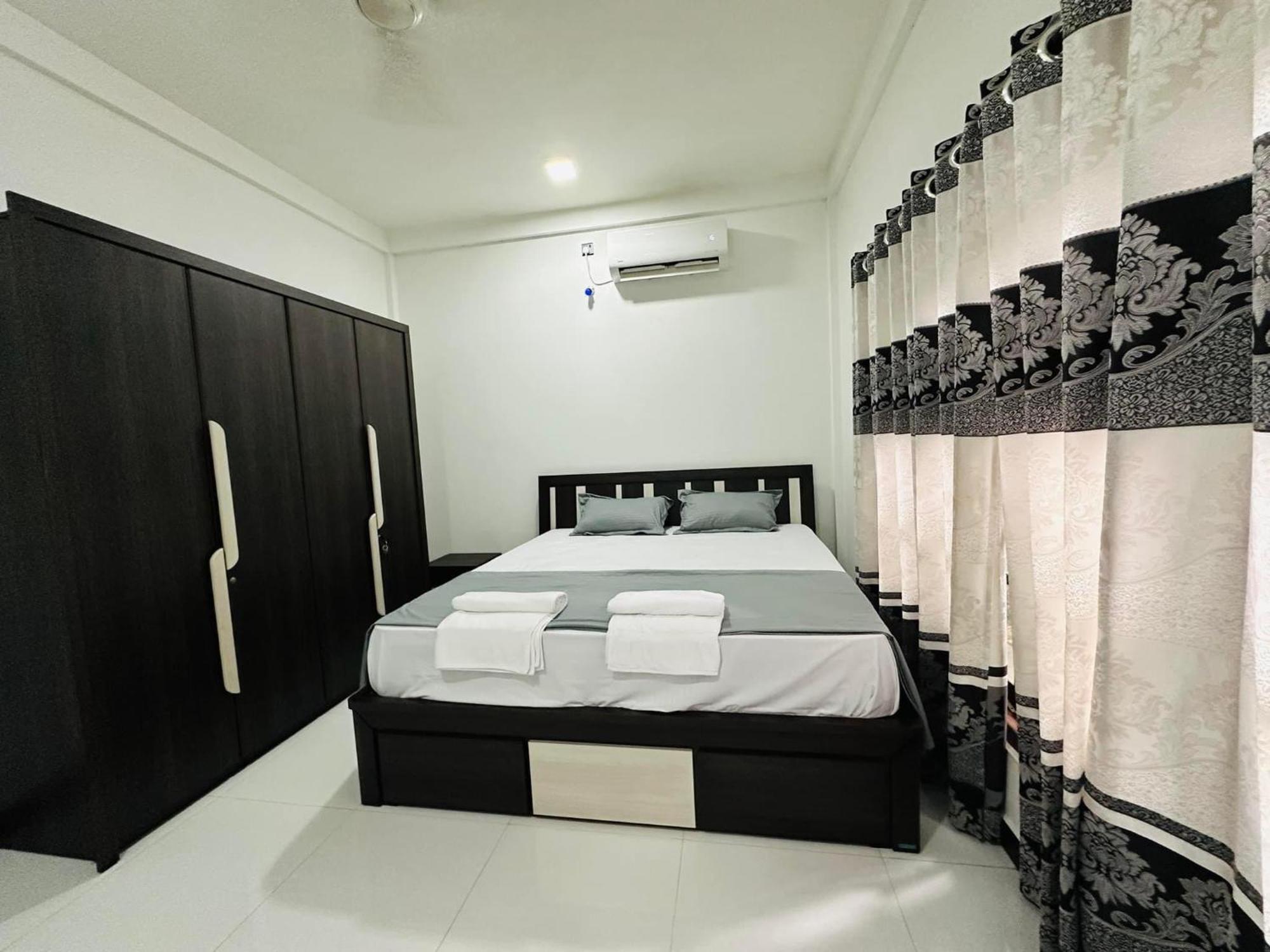 Lalitha Holiday Inn Jaffna Exterior photo